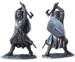Фигурки солдатиков средневековых  рыцарей и замки
